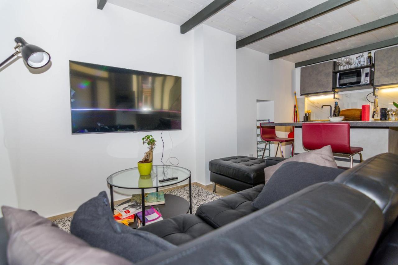 Industrial Loft -Center Of Turin- By Happyhostorino Apartment ภายนอก รูปภาพ